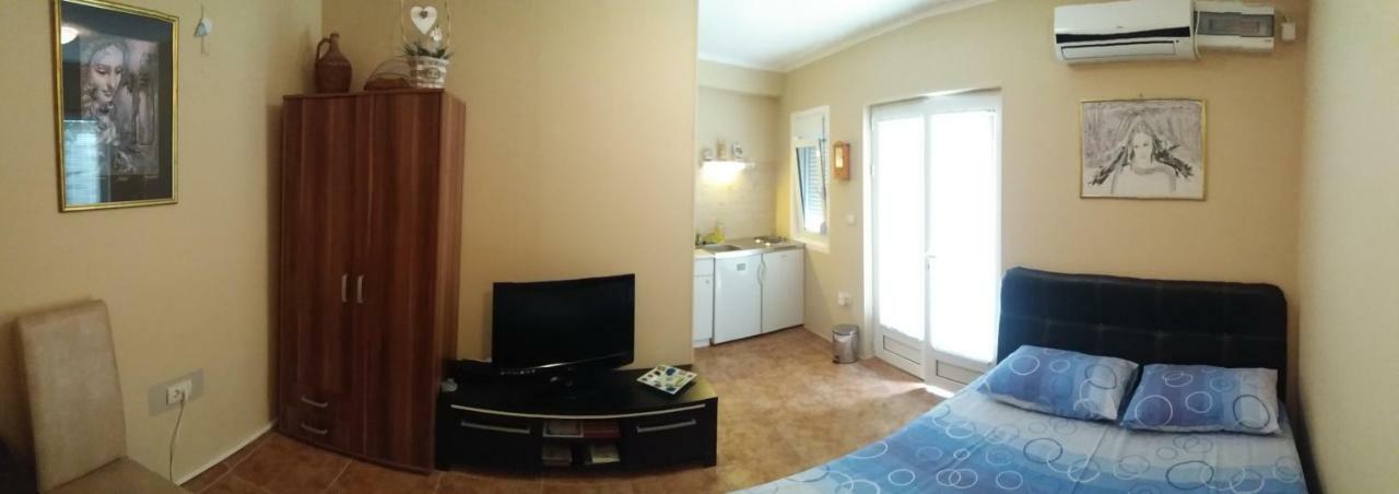 Risan Center Apartment エクステリア 写真