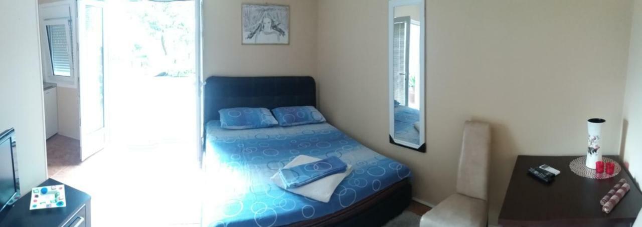 Risan Center Apartment エクステリア 写真